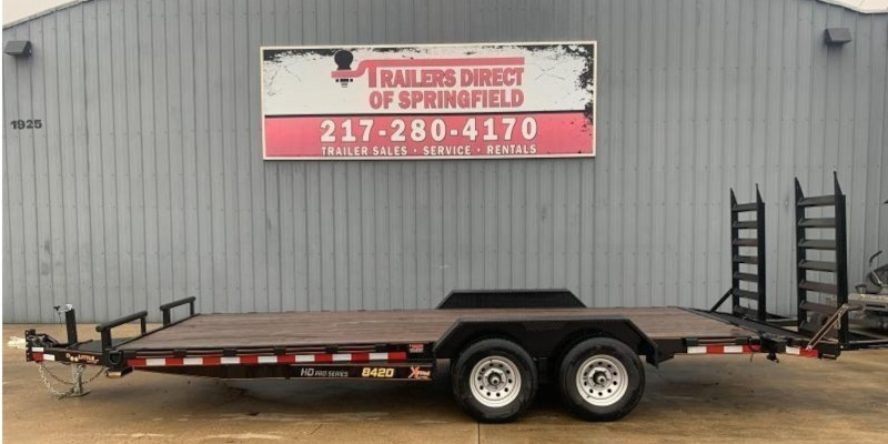 Equipment Trailers in Shelbyville, Illinois