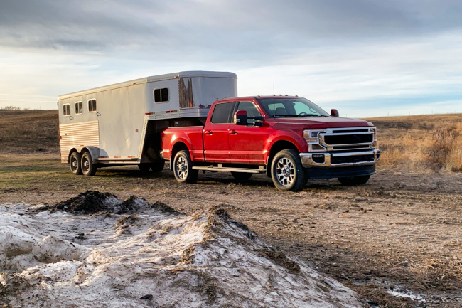 What are Rent-to-Own Trailers?